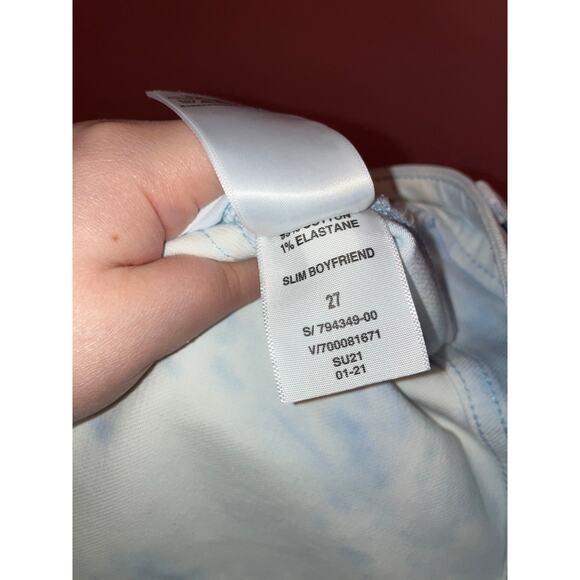 GAP Tie-Dye Slim Boyfriend Jeans Raw Hem Light Blue White Size 4/27 - Picture 4 of 6